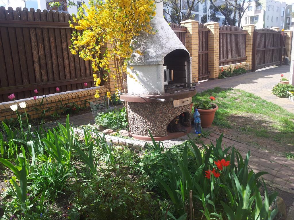 Cozy Apartment With Garden Gdansk Luaran gambar