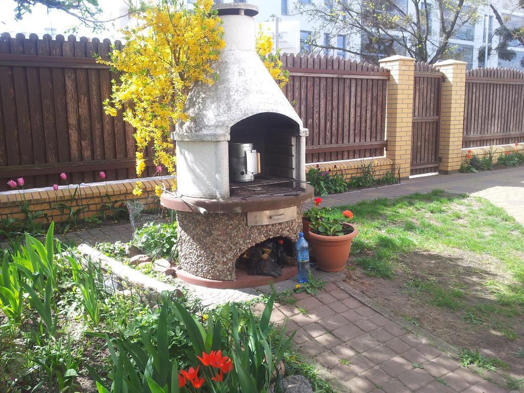 Cozy Apartment With Garden Gdansk Luaran gambar